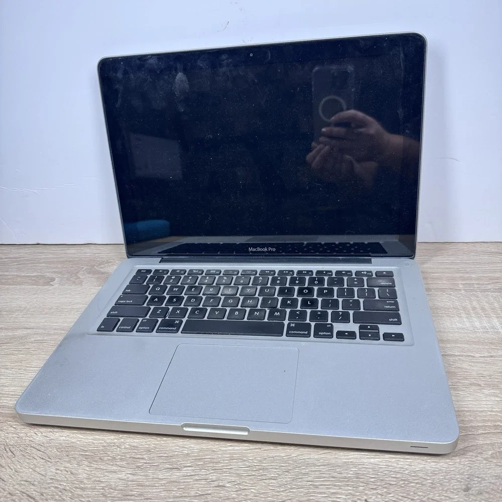 Apple MacBook Pro 13 Mid 2012 A1278‎ i5 2.5GHz 4GB 500GB HDD Catalina